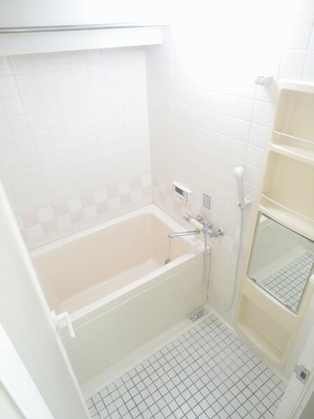 バス・シャワールーム　他号室　同施工参考写真