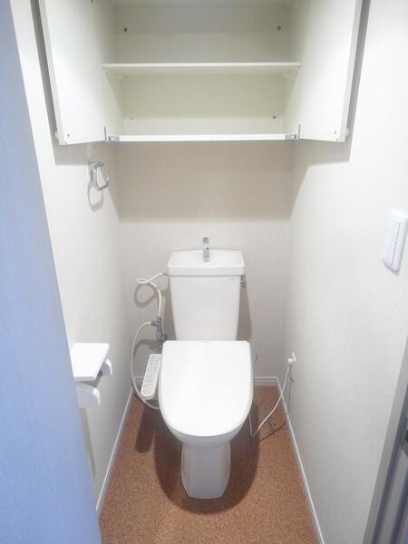 トイレ　他号室　同施工参考写真