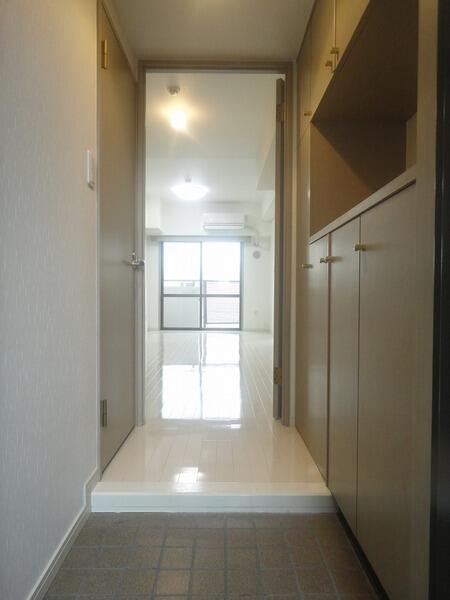 玄関　他号室　同施工参考写真