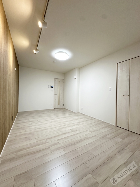 居室・リビング　ネットは無料で利用可能です♪♪