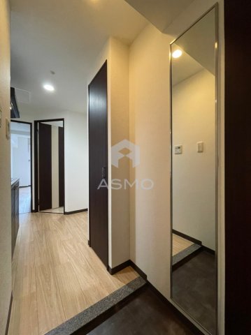 玄関　同マンション別部屋参考写真