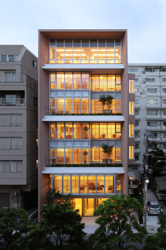 病院　聖路加クリニック（病院）まで450m