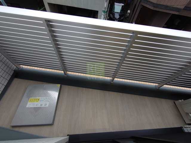 バルコニー　ディームス東新宿