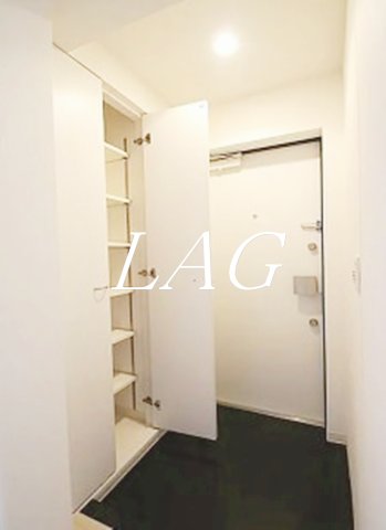 玄関　玄関です。