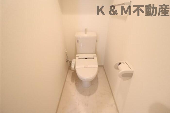 トイレ　コンパクトで使いやすいトイレです