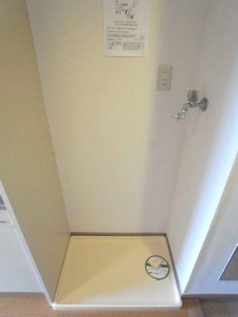 洗面設備　★洗濯機置き場★