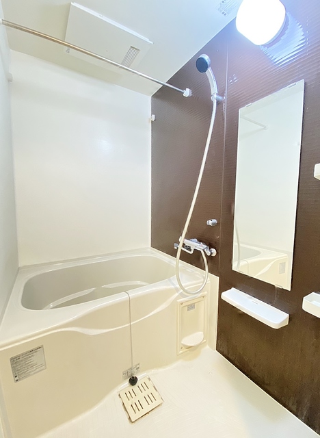 バス・シャワールーム　浴室乾燥機