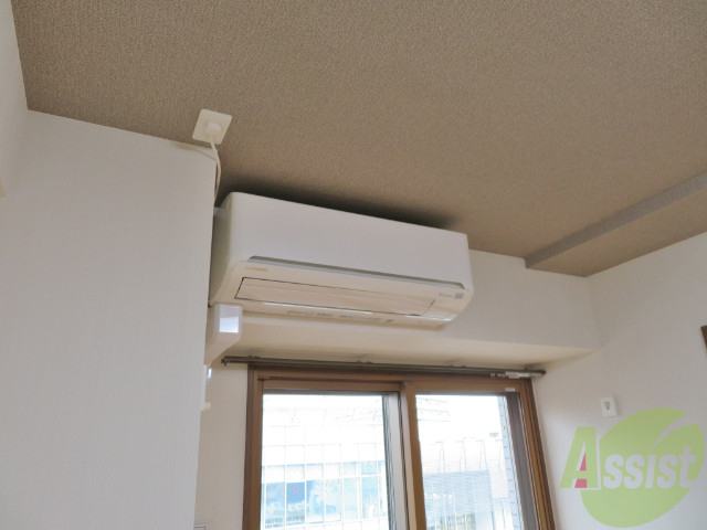 その他設備　エアコンももちろんついております。冷暖房は重要ですね