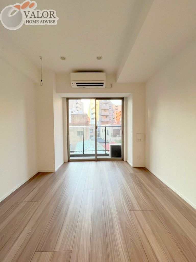 居室・リビング　※別部屋参考写真