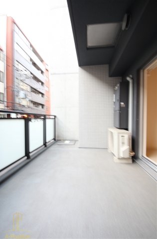 バルコニー　ヴェール同心