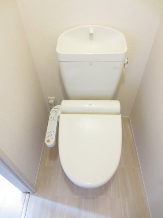 トイレ　203号室の写真