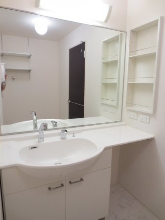 洗面設備　203号室の写真