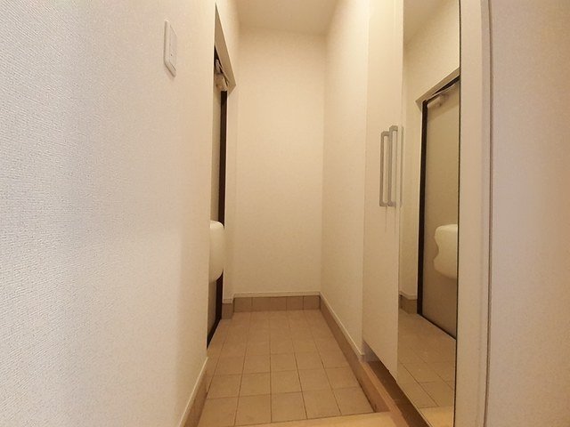 玄関　落ち着いた玄関です