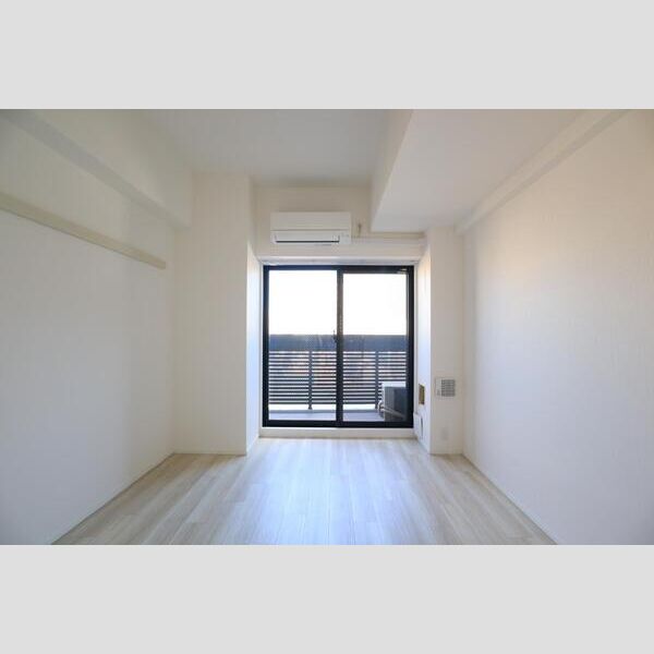 居室・リビング　7帖