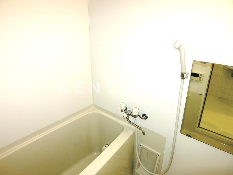 バス・シャワールーム　ゆったり過ごせるお風呂です