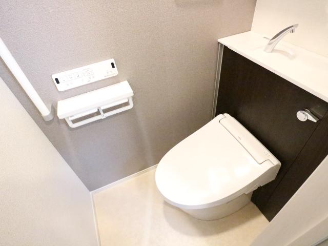 トイレ　コンパクトで使いやすいトイレです