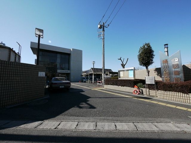 図書館　桶川図書館（図書館）まで800m