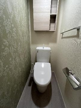 トイレ　トイレ