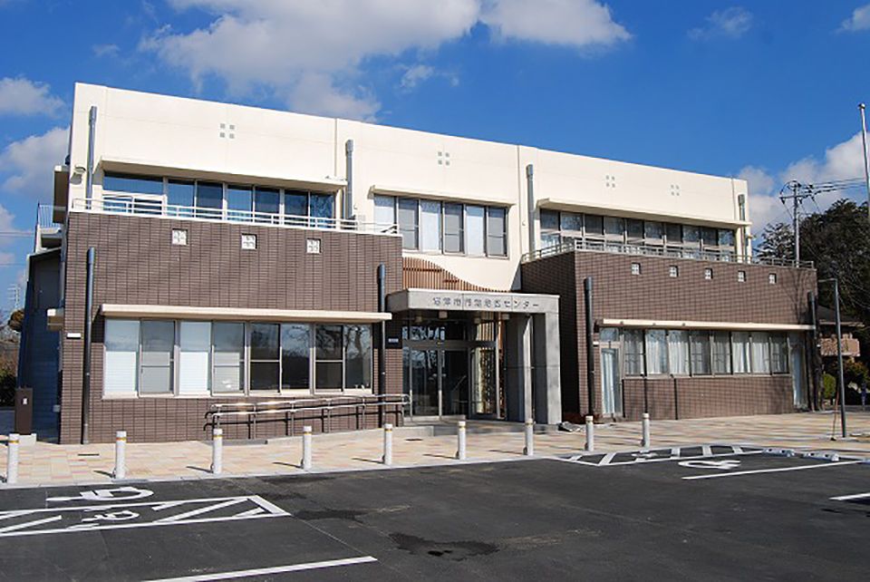 役所　雷門地区センター（役所）まで135m