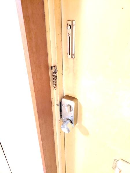 玄関　★呼び鈴あります★