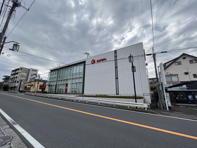 銀行　千葉銀行矢切支店（銀行）まで632m