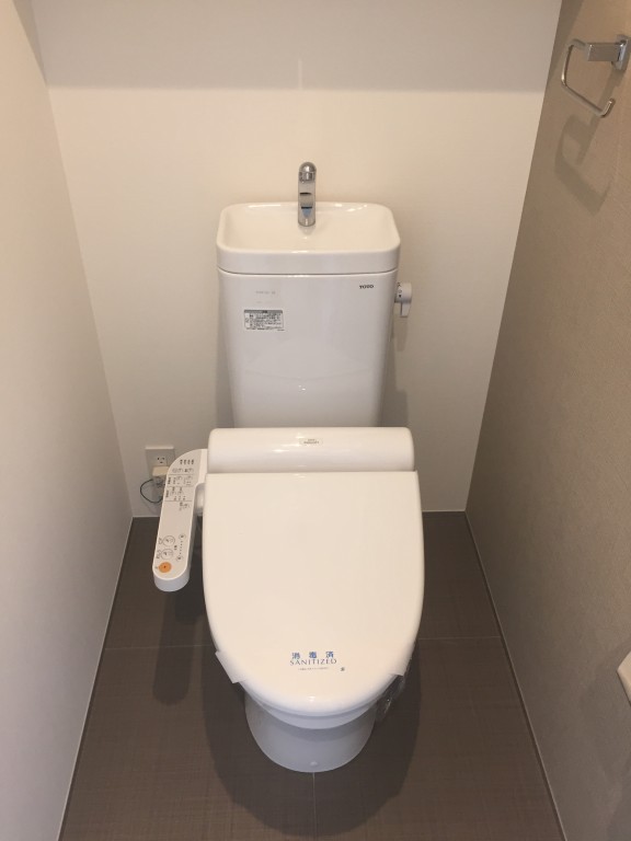 トイレ　コンパクトで使いやすいトイレです