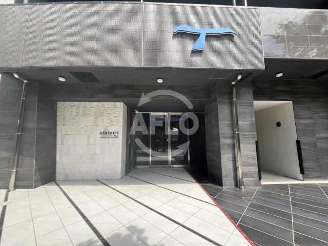 エントランス　セレニテ東三国ミラク　エントランス