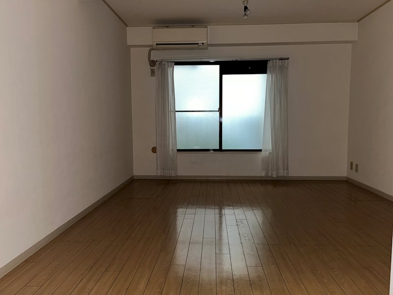 居室・リビング　※同タイプの他のお部屋です