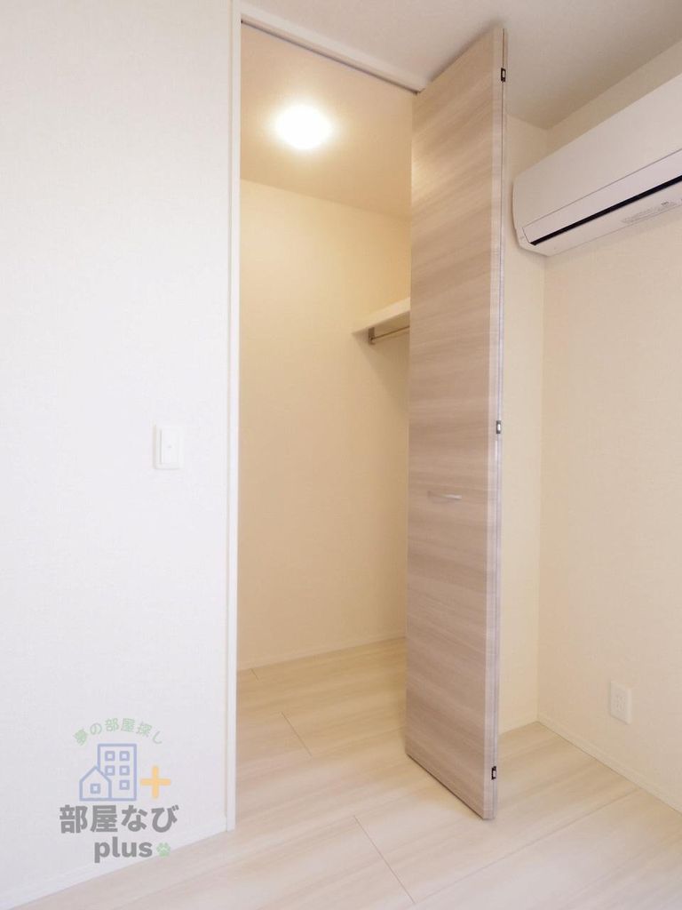 収納　※他号室写真です