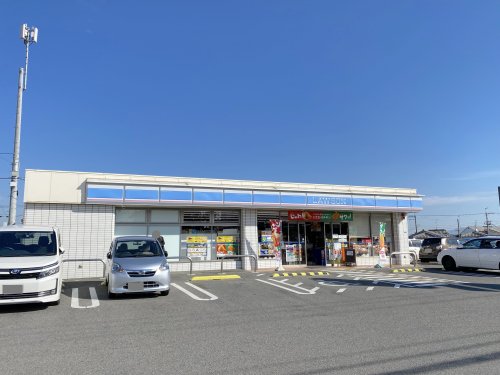 コンビニ　ローソン 堺宮山台店（コンビニ）まで815m
