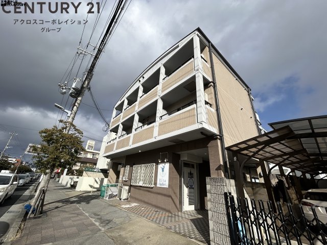 建物外観　オートロック付きで安心！宅配BOX付きで便利！