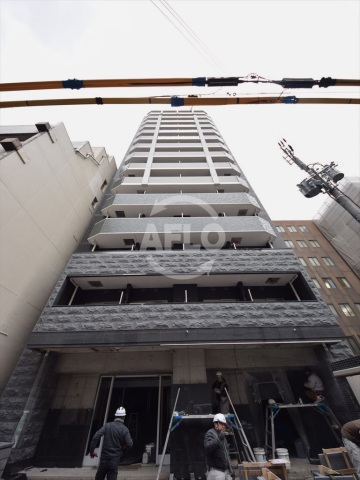 建物外観　プレサンス本町エクセトラ　外観