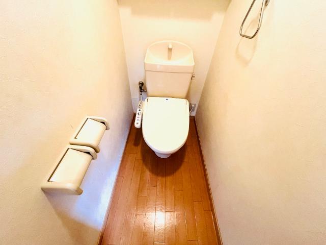 トイレ　シャワー付トイレ