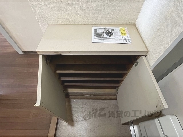 収納　下駄箱