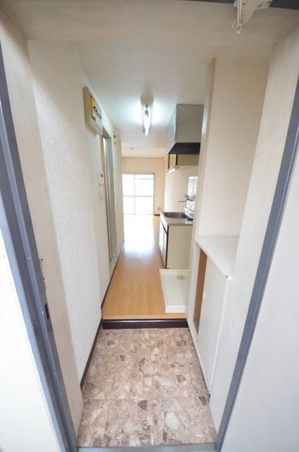 玄関　☆お部屋に戻った時の景色です☆