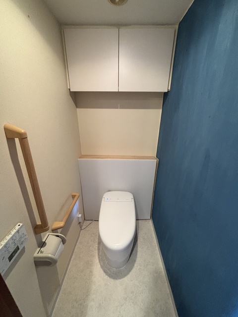 ＪＲ横浜線 橋本駅 徒歩10分 24階建 築23年のトイレ写真