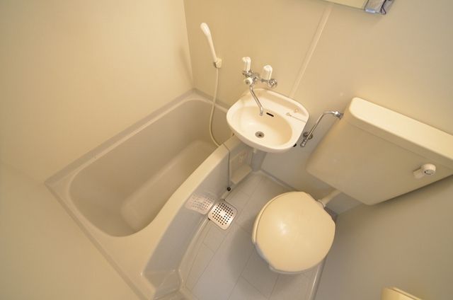 バス・シャワールーム　室内・室内設備