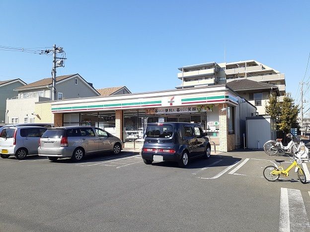コンビニ　セブン　東浦和駅北通り店（コンビニ）まで500m
