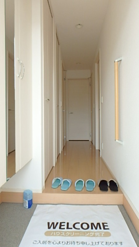 玄関　図面と現状に相違がある場合には現状を優先