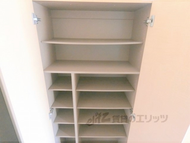 収納　下駄箱
