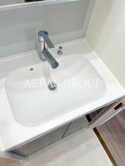 洗面設備　同仕様