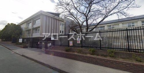 小学校　神戸市立伊川谷小学校（小学校）まで329m