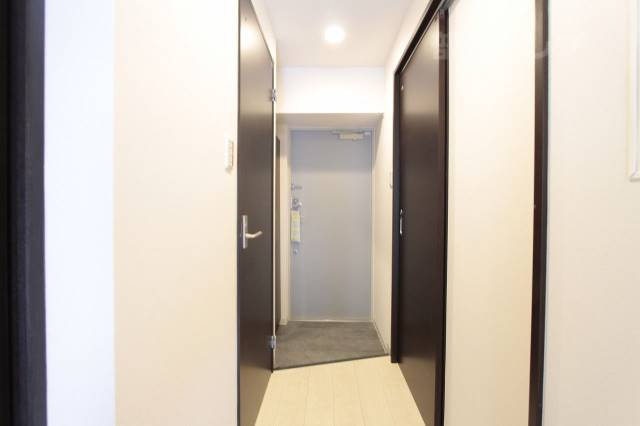 玄関　※１０１号室室内参照