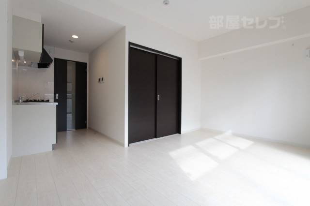 居室・リビング　※１０１号室室内参照