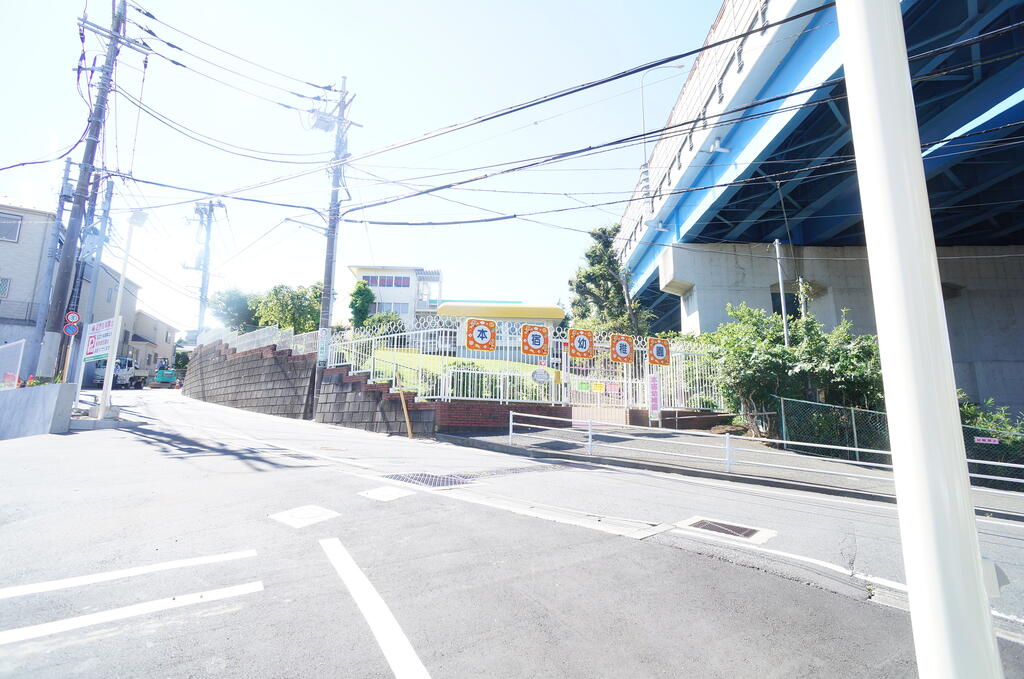 幼稚園・保育園　本宿幼稚園（幼稚園・保育園）まで710m