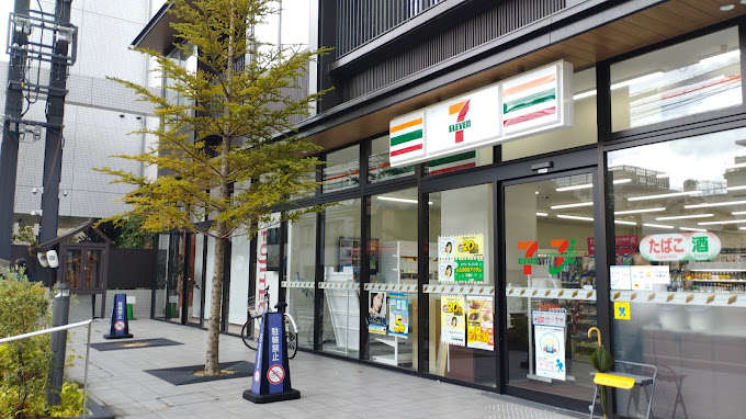 コンビニ　セブンイレブン 京都東洞院四条店（コンビニ）まで95m