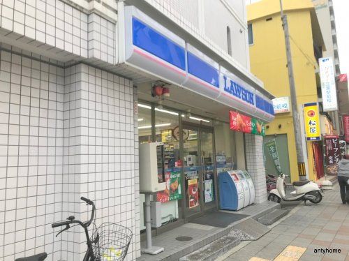 コンビニ　ローソン 阪急三国駅前店（コンビニ）まで257m