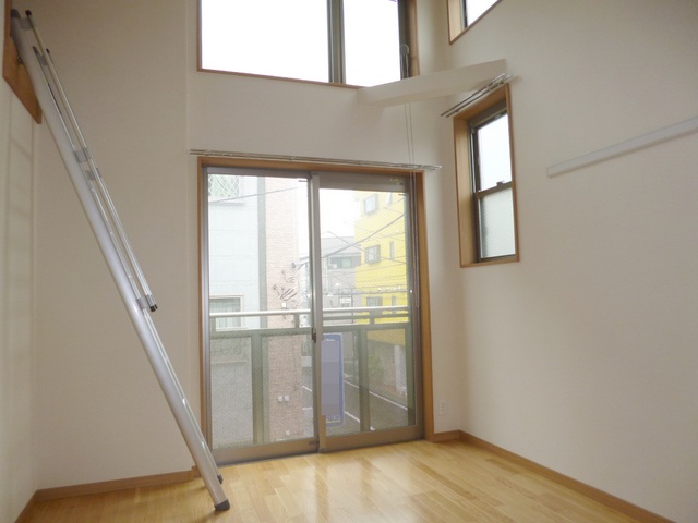 居室・リビング　人気の洋室のお部屋です♪