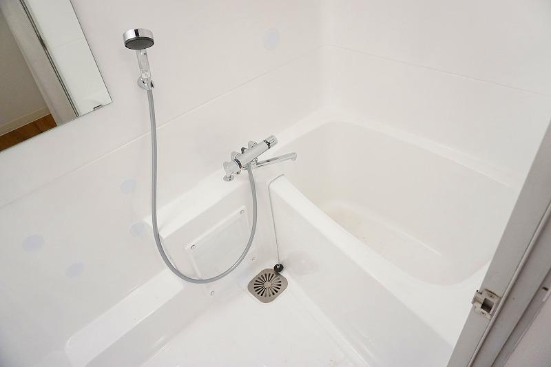 バス・シャワールーム　浴室