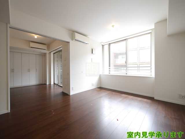 居室・リビング　ランテンヌ四谷